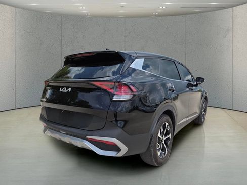 Used 2023 Kia Sportage EX FWD image 5