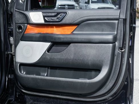 Used 2020 Lincoln Navigator Reserve w/ Equipment Group 208A Reserve image 48