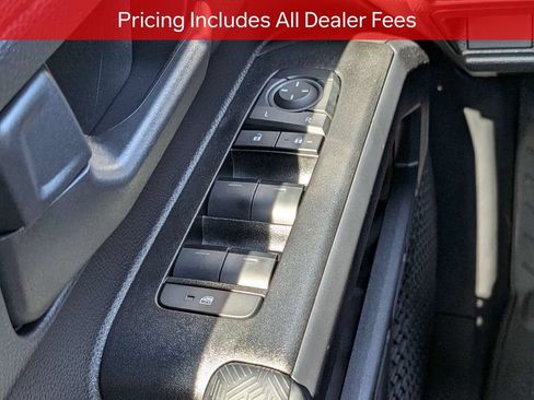 Certified 2025 Toyota 4Runner SR5 AWD/4WD image 25