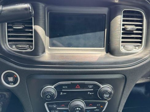 Used 2021 Dodge Charger Police RWD image 18