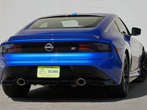 Used 2026 Nissan Z Performance w/ Floor Mat Package RWD image 5