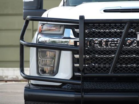 Used 2020 Chevrolet Silverado 3500 LTZ w/ LTZ Convenience Package AWD/4WD image 5
