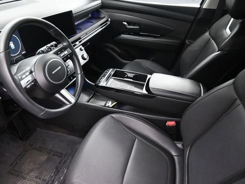 Used 2025 Hyundai Tucson Limited AWD/4WD image 8