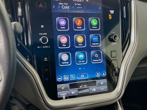 Used 2025 Subaru Outback Premium image 13