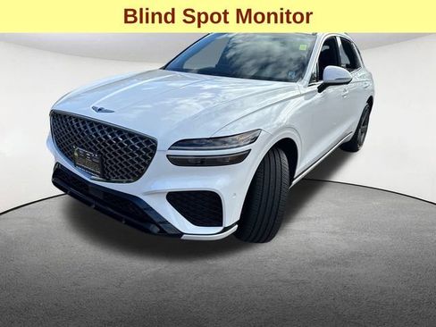 Used 2025 Genesis GV70 2.5T Sport Prestige w/ Sport Prestige Package image 6