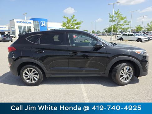 Used 2018 Hyundai Tucson SE w/ Cargo Package FWD image 15