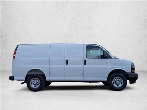 New 2025 Chevrolet Express 2500 w/ Driver Convenience Package image 4