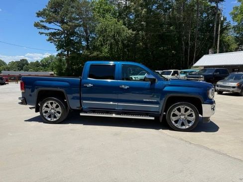 Used 2017 GMC Sierra 1500 SLT AWD/4WD image 3