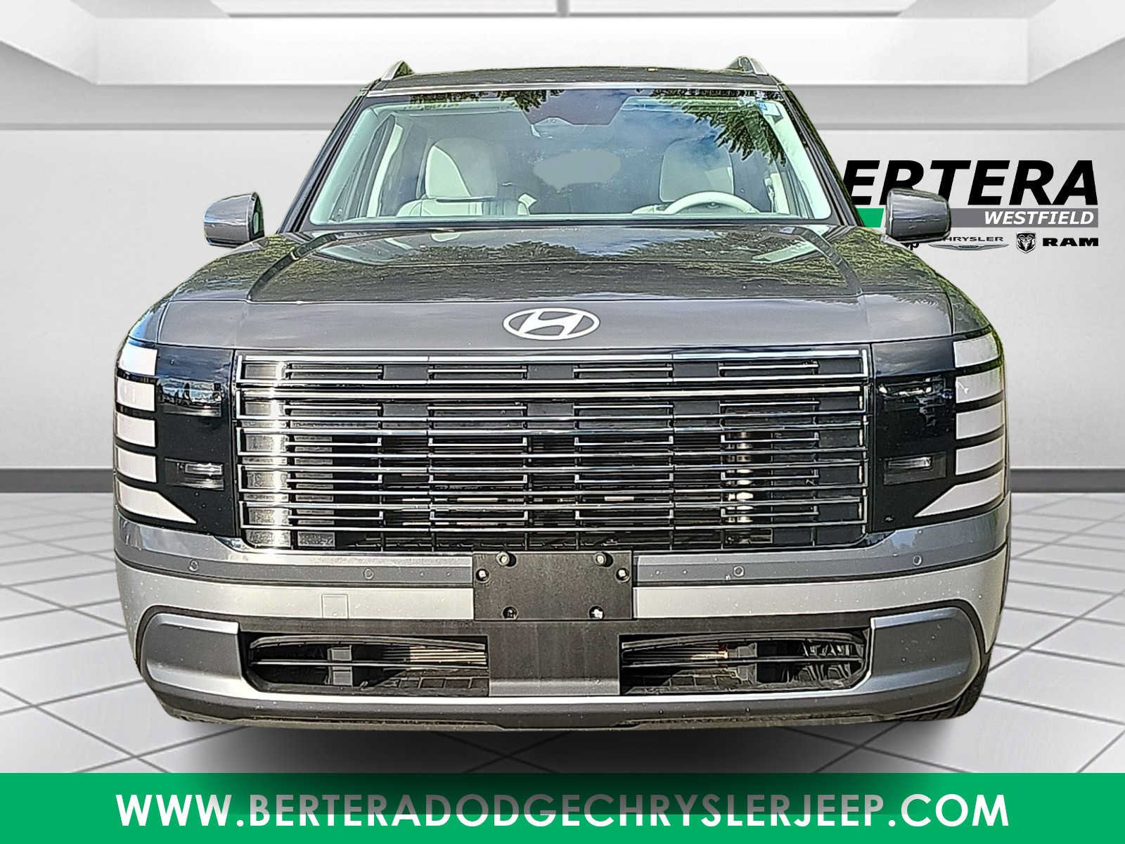 Used 2026 Hyundai Palisade SEL AWD/4WD image 2