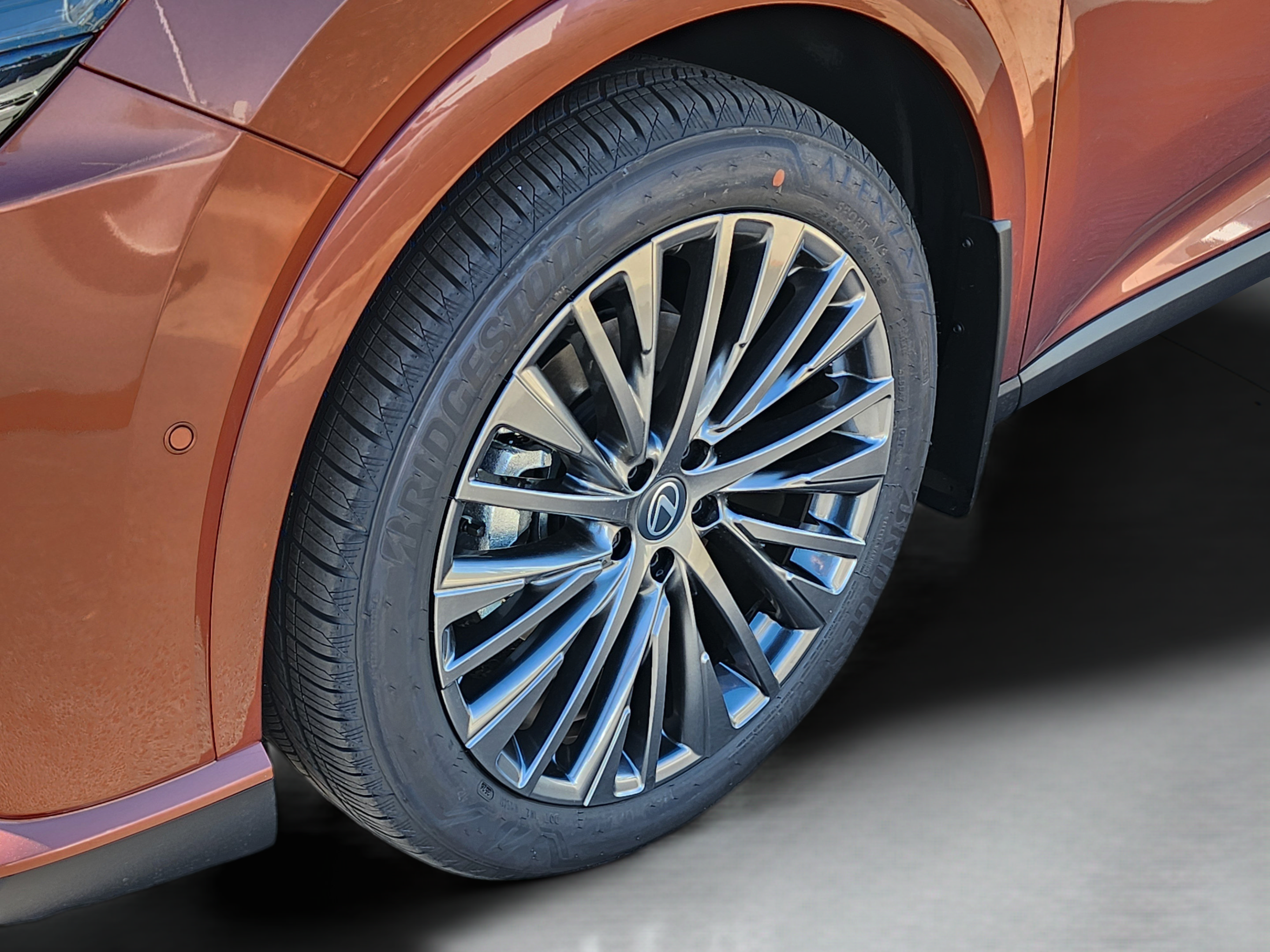 New 2026 Lexus RX 350 FWD w/ Convenience Package image 9
