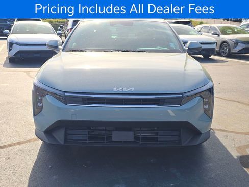 New 2026 Kia K4 FWD image 8