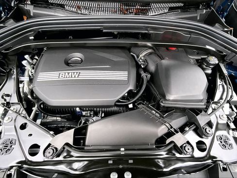 New 2026 BMW X1 xDrive28i w/ Technology Package image 16