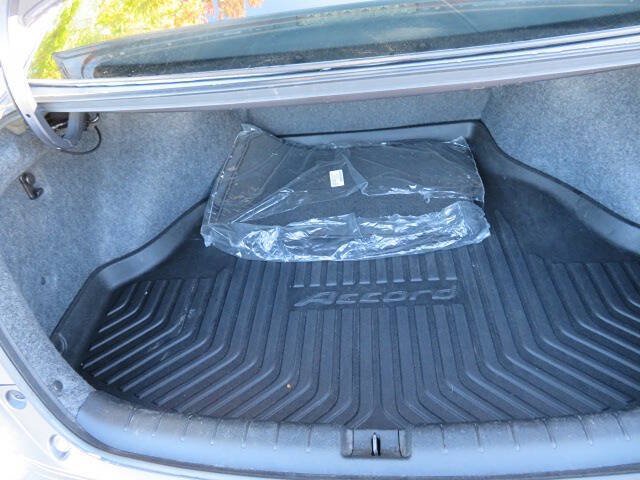 Used 2013 Honda Accord EX-L image 21