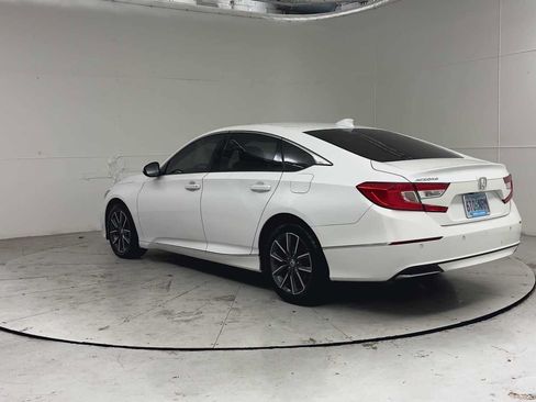 Used 2022 Honda Accord EX-L image 2