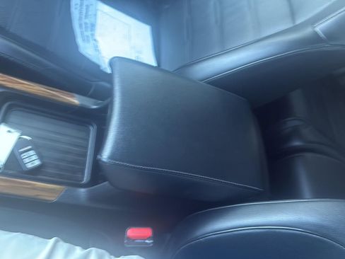 Used 2020 Honda CR-V Touring image 21