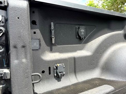 Used 2022 RAM 3500 Tradesman image 15