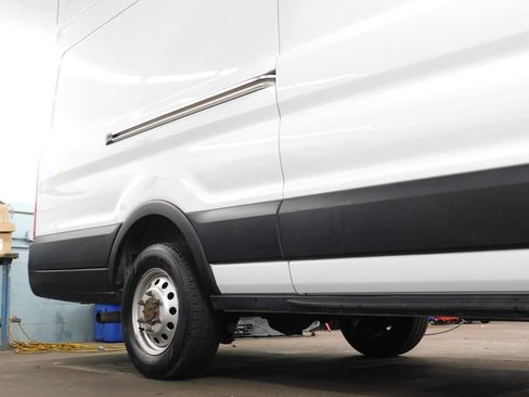 Used 2023 Ford Transit 250 148 High Roof Extended AWD w/ Load Area Protection Package image 22