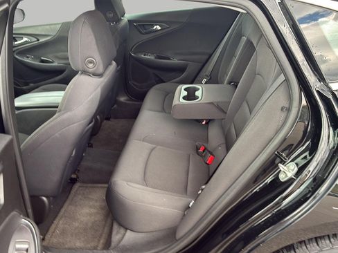 Used 2016 Chevrolet Malibu LT FWD image 21