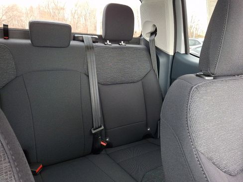 New 2026 Ford Maverick XL image 19