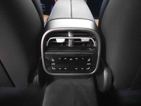 Certified 2026 Mercedes-Benz E 53 AMG e 4MATIC Sedan image 28