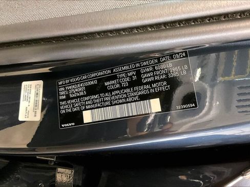 Certified 2025 Volvo XC90 B6 Plus w/ Protection Package AWD/4WD image 20