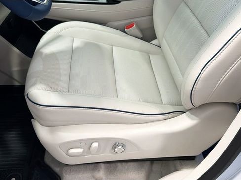 New 2026 Buick Enclave Avenir w/ Super Cruise Package AWD/4WD image 19