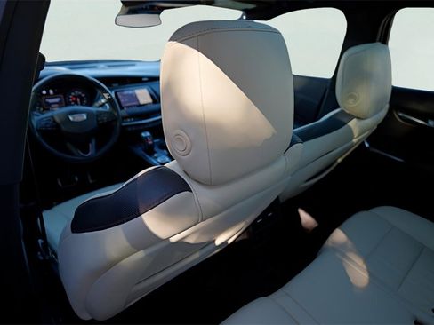 Used 2019 Cadillac XT4 Sport image 21