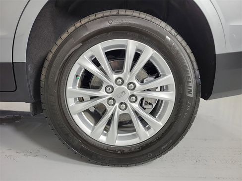 Used 2023 Cadillac XT5 Luxury image 10