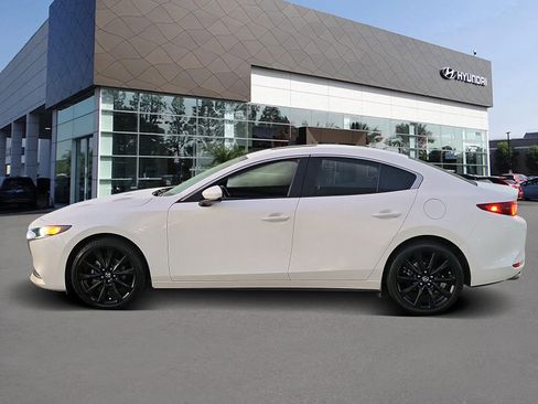 Used 2024 MAZDA MAZDA3 s image 3