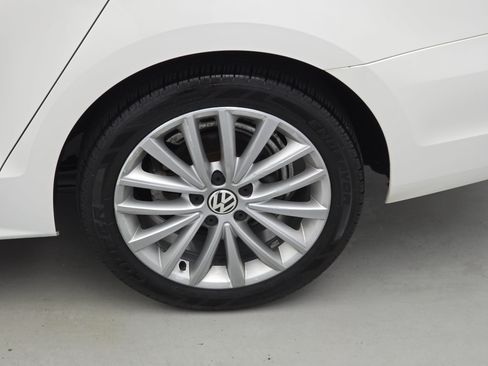 Used 2014 Volkswagen Jetta TDI FWD image 32
