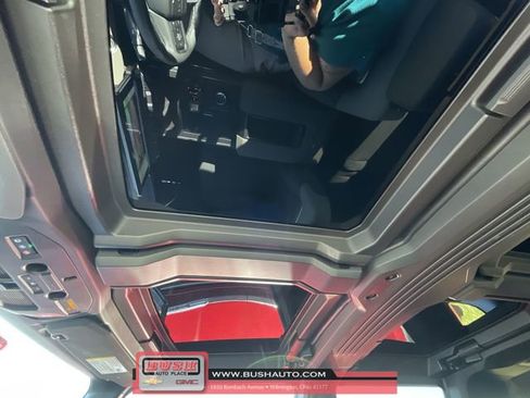 New 2025 GMC Hummer EV 2X image 19