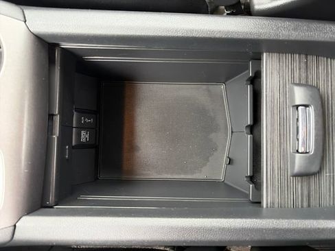 Used 2017 Honda Ridgeline RTL-T image 33