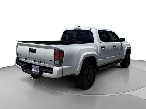 Used 2021 Toyota Tacoma Limited w/ Nightshade Package AWD/4WD image 5