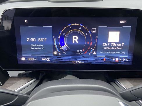 Certified 2025 Chevrolet Suburban Z71 w/ Comfort Package image 19