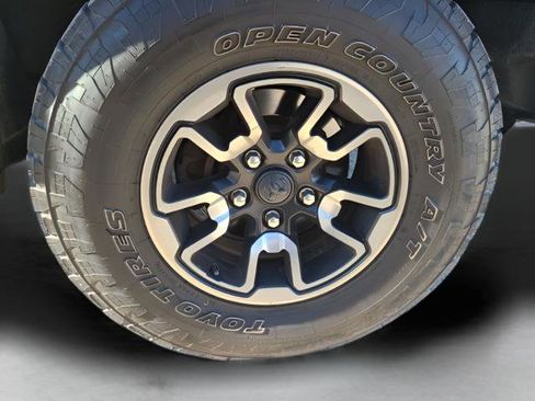 Used 2017 RAM 1500 Rebel w/ Luxury Group image 26