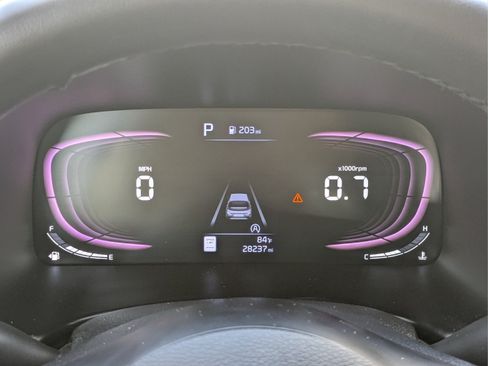 Used 2023 Kia Soul LX w/ Option Group 015 FWD image 25