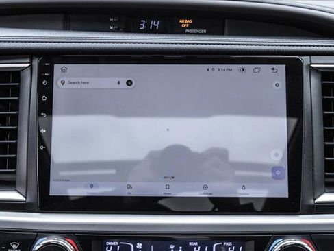 Used 2016 Toyota Highlander Limited Platinum image 17