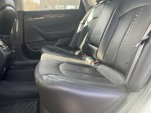 Used 2018 Hyundai Sonata Limited w/ Limited Ultimate Package 03 FWD image 15