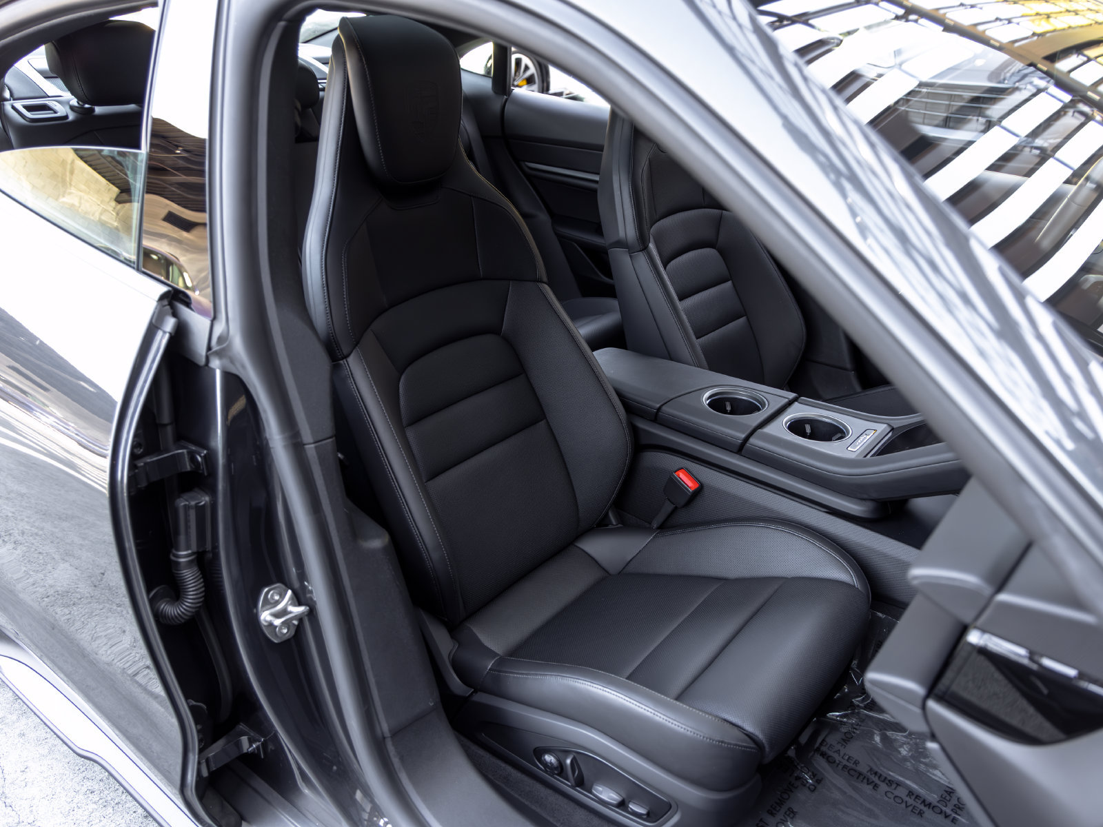 Certified 2026 Porsche Taycan AWD/4WD image 56