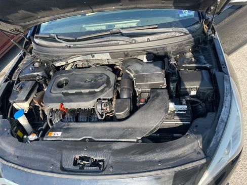 Used 2015 Hyundai Sonata Limited w/ Option Group 05 image 11