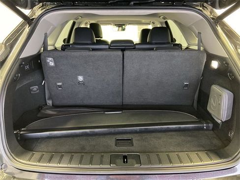 Used 2022 Lexus RX 350L FWD w/ Premium Package image 33