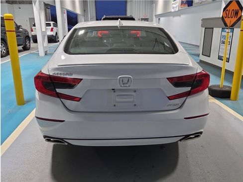 Used 2019 Honda Accord Sport image 5