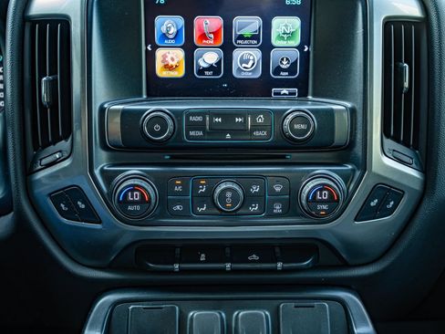 Used 2017 Chevrolet Silverado 1500 LT w/ All Star Edition AWD/4WD image 27