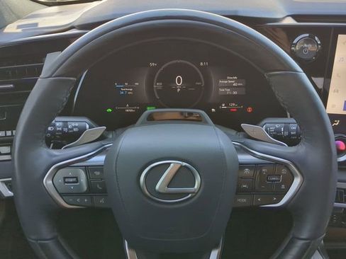 Used 2025 Lexus RX 350h w/ Convenience Package image 33