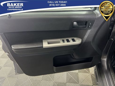 Used 2009 Ford Escape XLT image 19