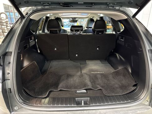 Used 2022 Hyundai Tucson Limited AWD/4WD image 13