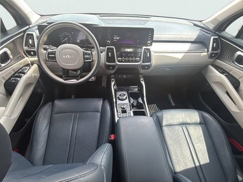 Used 2024 Kia Sorento SX Prestige AWD/4WD image 18