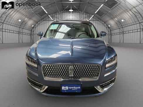 Used 2019 Lincoln Nautilus Select AWD/4WD image 2