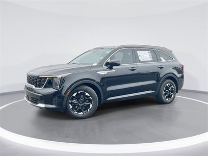 Used 2025 Kia Sorento S w/ Panoramic Sunroof Package