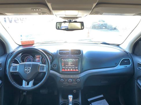 Used 2016 Dodge Journey Crossroad w/ Popular Equipment Group image 18